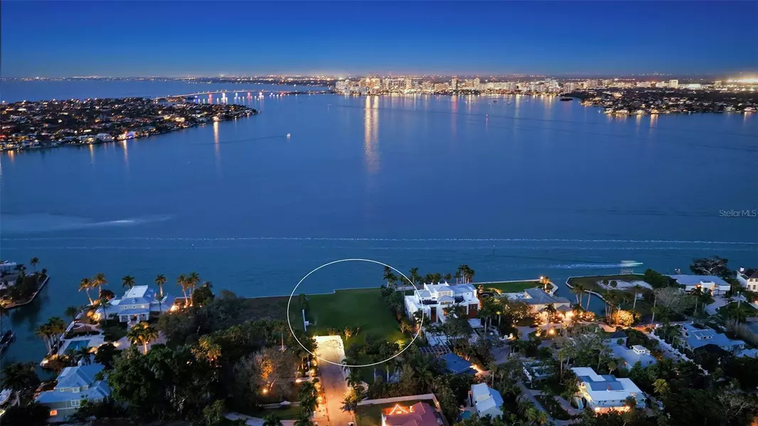 3401 FLAMINGO AVE, Sarasota, FL 34242