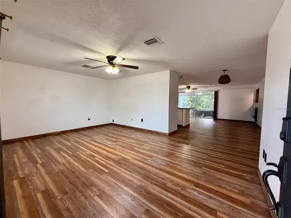 Port Charlotte, FL 33952,1341 HINTON ST