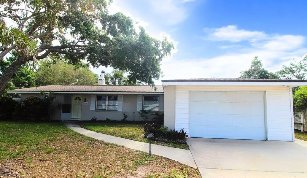 7464 CASS CIR, Sarasota, FL 34231