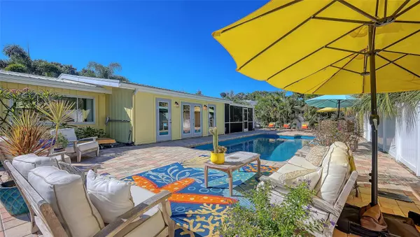 Sarasota, FL 34239,2525 HIBISCUS ST