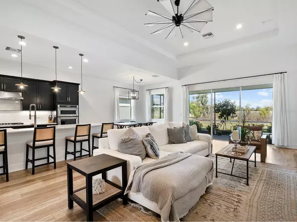 Lakewood Ranch, FL 34202,7857 REDONDA LOOP