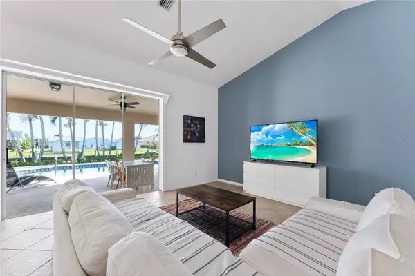 Port Charlotte, FL 33981,15450 MCCOMB CIR