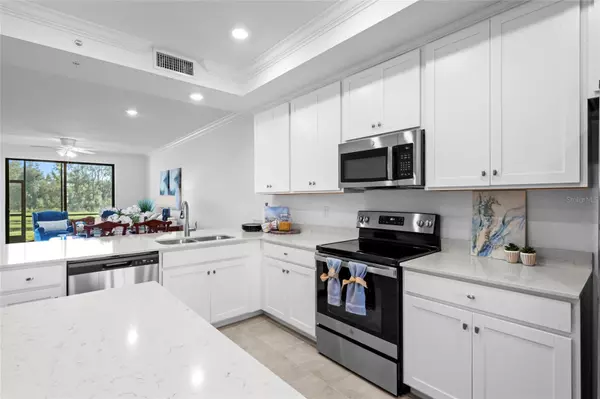 Bradenton, FL 34211,18114 GAWTHROP DR #105