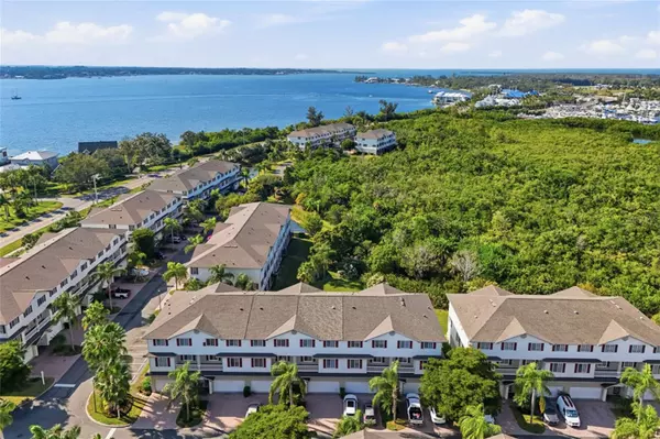 Palmetto, FL 34221,1015 34TH DR W