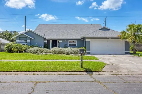 618 EASTPOINTE CT, Sarasota, FL 34232