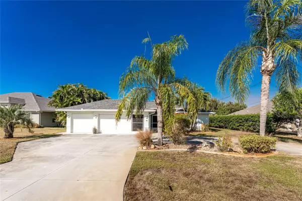 Rotonda West, FL 33947,15 WHITE MARSH LN