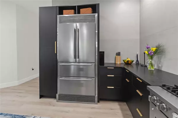 Sarasota, FL 34243,3635 80TH DR E