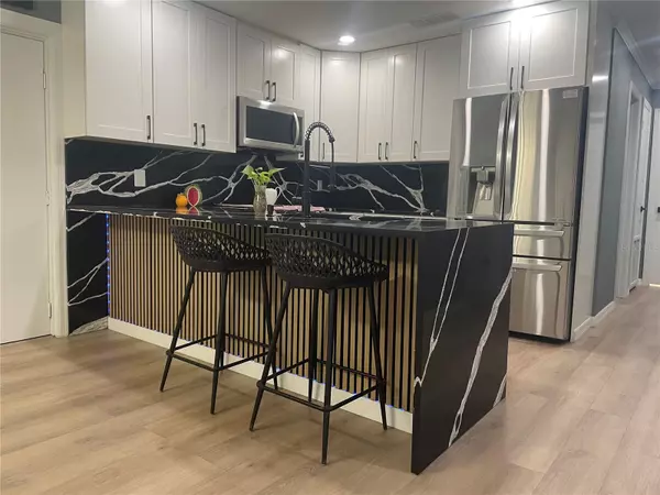 Bradenton, FL 34208,1929 3RD AVE E