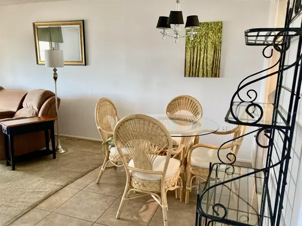 Bradenton, FL 34207,304 47TH AVENUE DR W #112