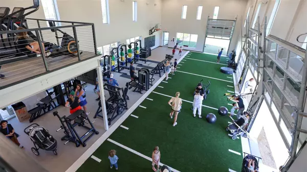 Bradenton, FL 34211,4327 HONEYBEE CT