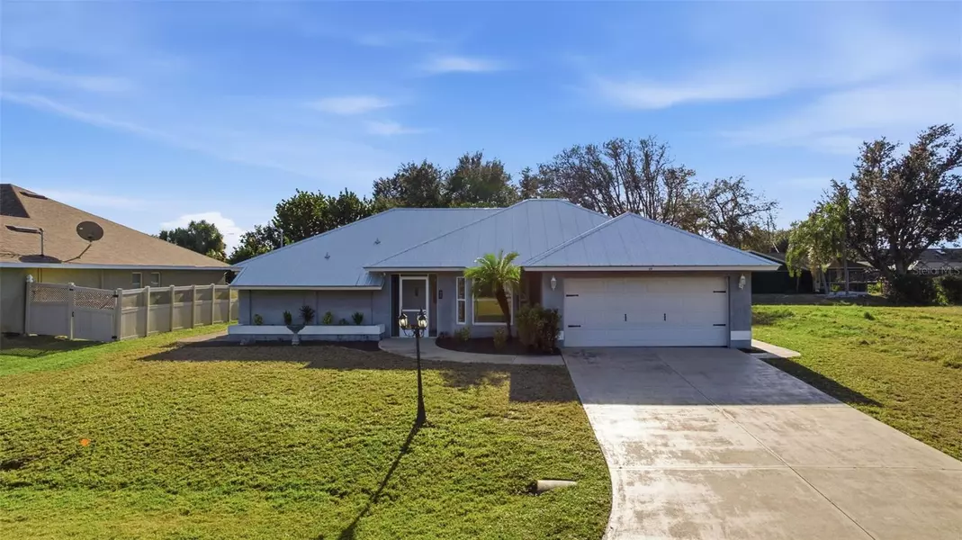69 MARINER LN, Rotonda West, FL 33947