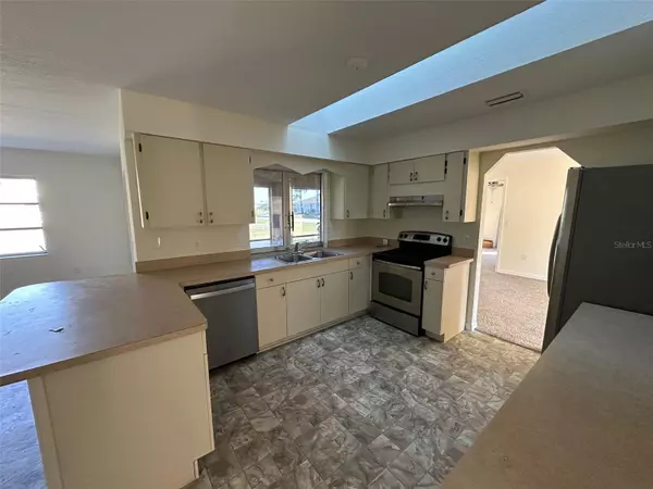 Punta Gorda, FL 33983,1190 CAPRICORN BLVD