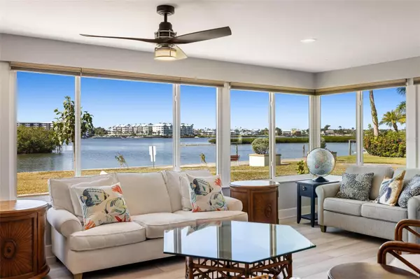 Sarasota, FL 34231,5902 TIDEWOOD AVE #1