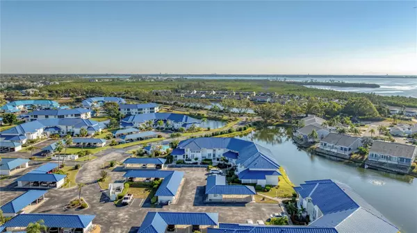 Bradenton, FL 34209,983 SANDPIPER CIR