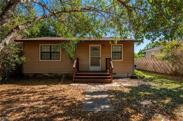 216 GLENWOOD AVE, Osprey, FL 34229