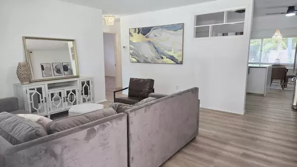 Sarasota, FL 34233,3730 FERGUSON ST