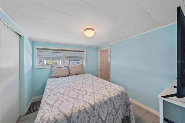 Palmetto, FL 34221,286 NASSAU DR