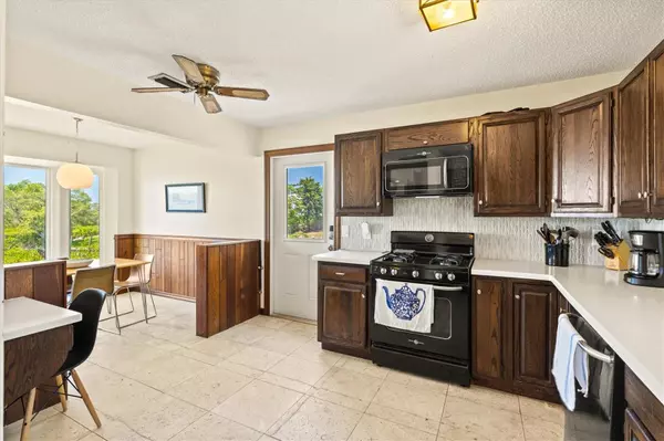 Bradenton, FL 34207,6928 26TH ST W