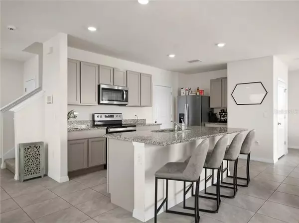 Wimauma, FL 33598,17046 OVAL RUM DR