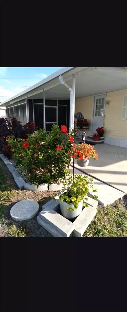 2037 CHAMPION ST, Sarasota, FL 34231