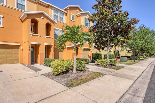 7322 BLACK WALNUT WAY #7322, Lakewood Ranch, FL 34202