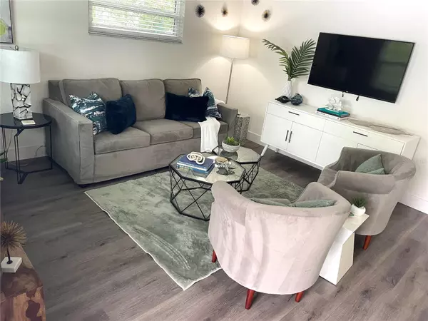 Sarasota, FL 34236,1910 MORRILL ST