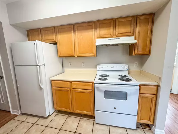 Sarasota, FL 34237,1125 VILLAGIO CIR #201