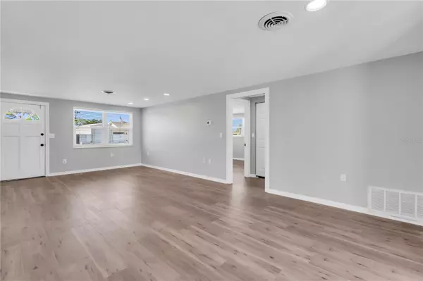 Venice, FL 34293,3091 SUNSET BEACH DR