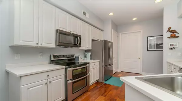 Fort Myers, FL 33908,6100 JONATHANS BAY CIR #302