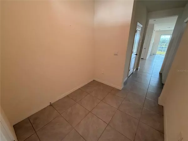 Bradenton, FL 34211,17534 CRESCENT MOON LOOP