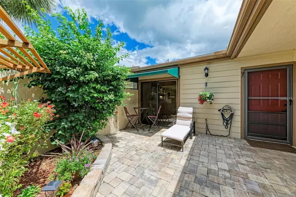 Sarasota, FL 34235,3441 BEEKMAN PL #40