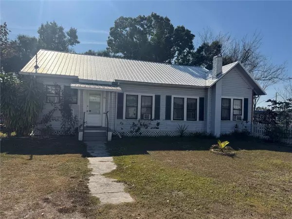 25 S MONROE AVE #1, Arcadia, FL 34266