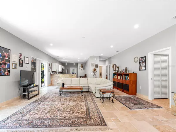 Sarasota, FL 34234,1534 25TH ST