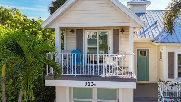 Holmes Beach, FL 34217,313 58TH ST #B