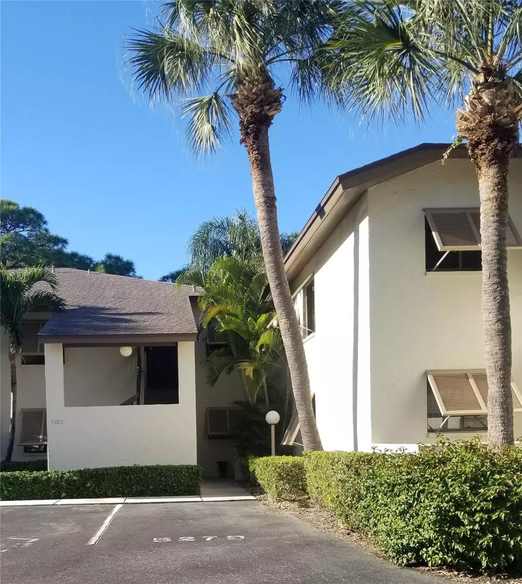 Sarasota, FL 34235,5279 WILLOW LINKS #51