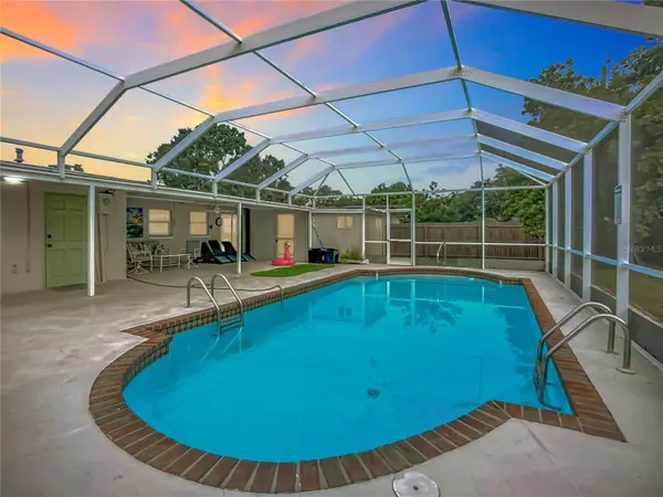 Bradenton, FL 34207,5703 18 ST W