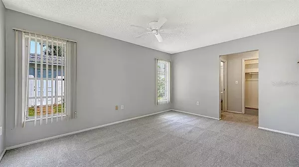 Sarasota, FL 34231,7440 BLAINE WAY