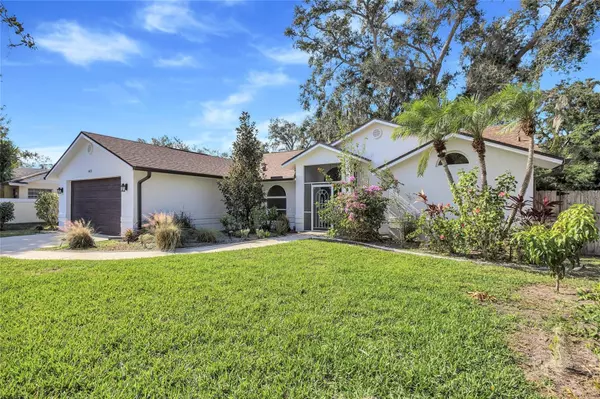 Sarasota, FL 34233,4435 DIAMOND CIR W