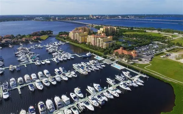 102 RIVIERA DUNES WAY #C-10, Palmetto, FL 34221