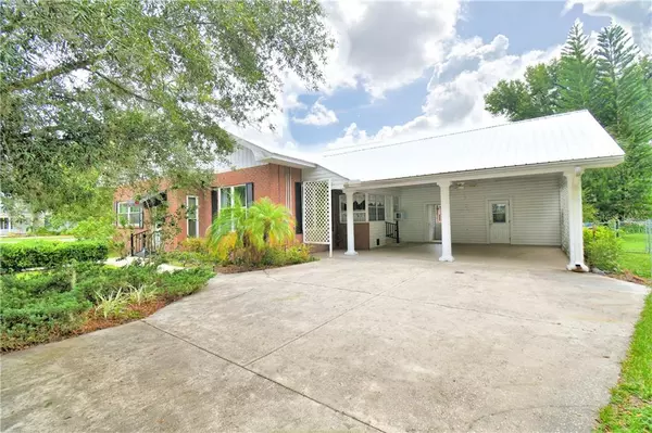 201 1ST ST NE, Fort Meade, FL 33841