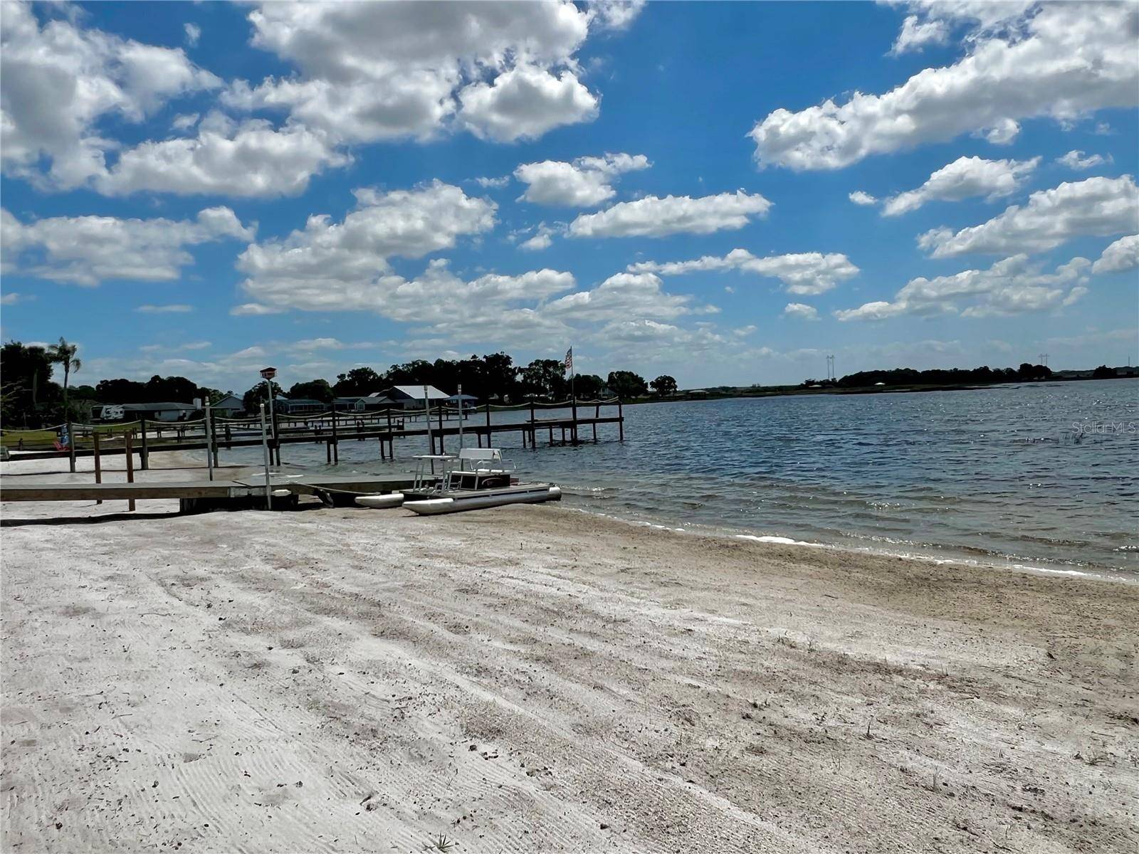 Avon Park, FL 33825,217 W LAKE DAMON DR