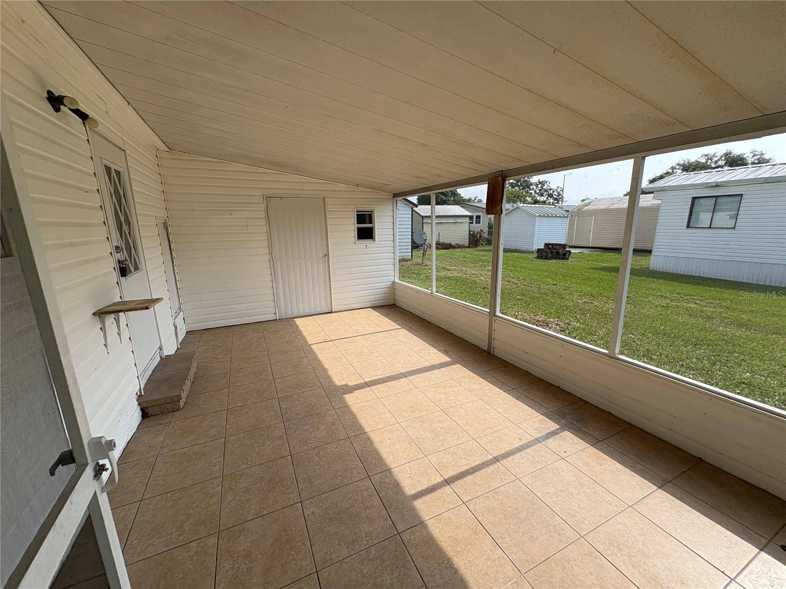 Lake Alfred, FL 33850,2037 THELMA DR