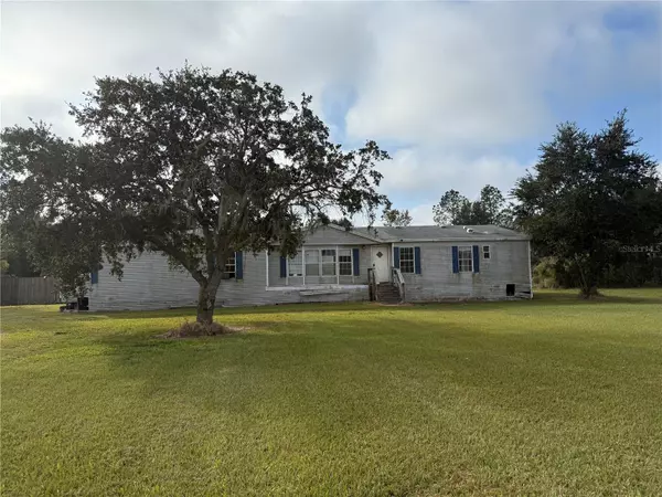 4452 ROUNDUP DR, Polk City, FL 33868