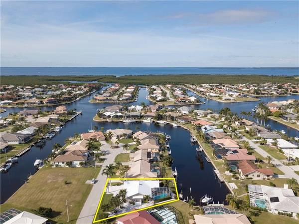 2510 RIO LARGO CT, Punta Gorda, FL 33950