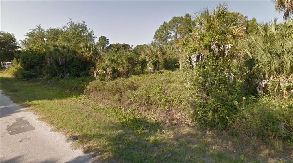 RIDGEWOOD DR, North Port, FL 34287