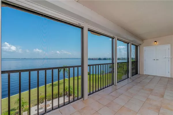 Punta Gorda, FL 33950,1601 PARK BEACH CIR #17| 135