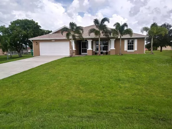 905 NW 20TH AVE, Cape Coral, FL 33993