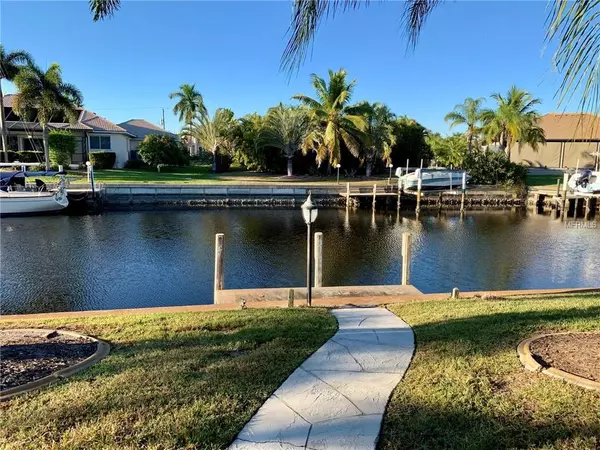 Punta Gorda, FL 33950,5017 KEY LARGO DR