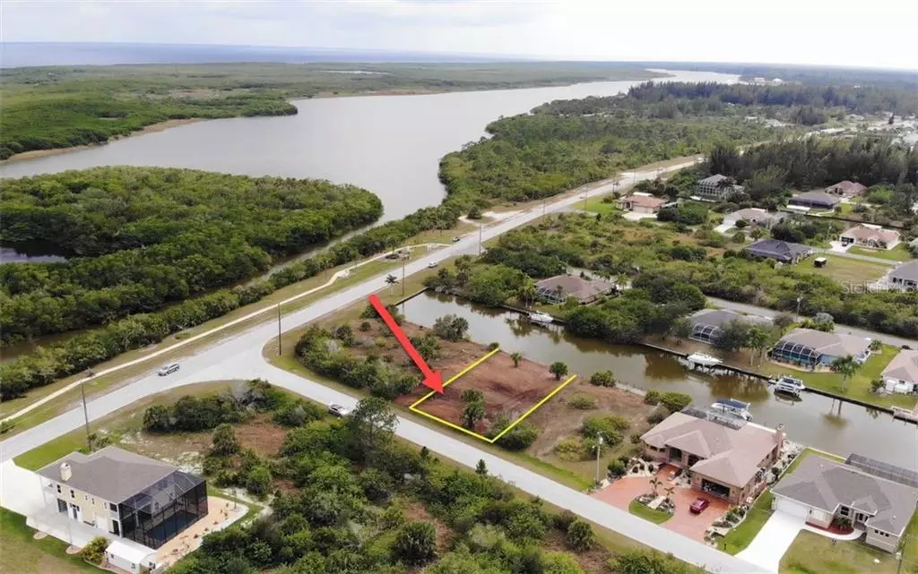 Port Charlotte, FL 33981,15634 SEAFOAM CIR