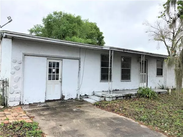 1301 E CYPRESS ST, Arcadia, FL 34266